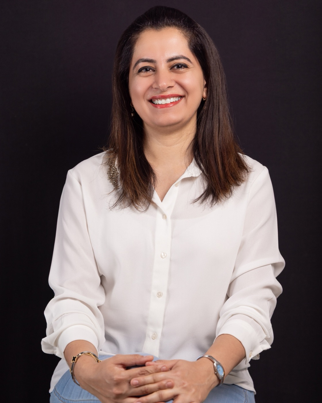 Dr. Surbhi Wadhwani, MDS